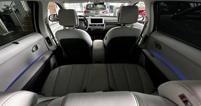 Hyundai IONIQ 5 cena 235800 przebieg: 8, rok produkcji 2024 z Bytom małe 37